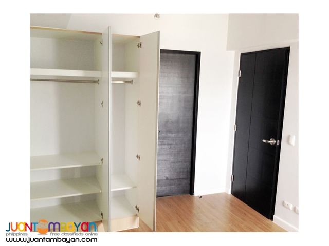  FOR SALE: 1 Bedroom at Meranti, Two Serendra , BGC