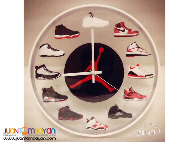 RepLica WaLL CLocK High QuaLiTy.