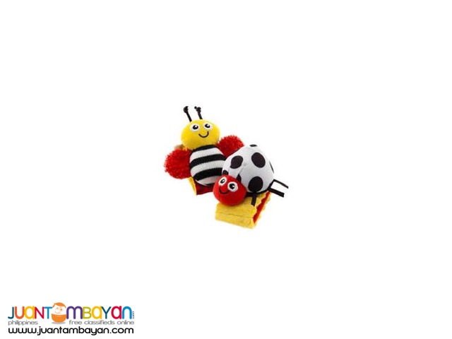 Lamaze High Contrast Wrist Rattle