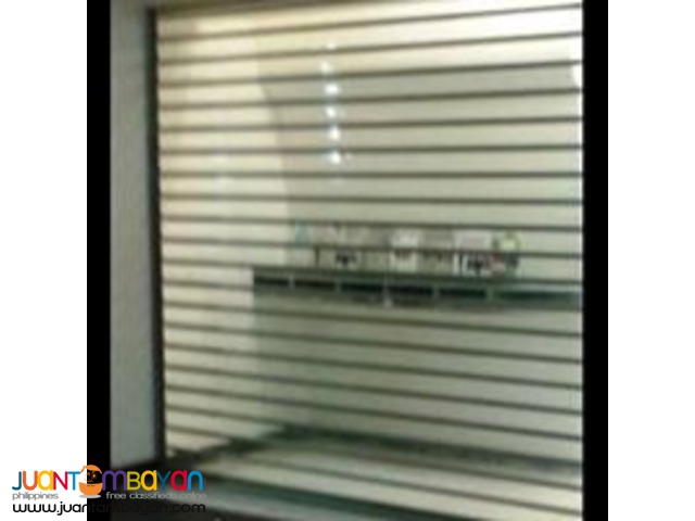 Polycarbonate roll up door gate manufacturer