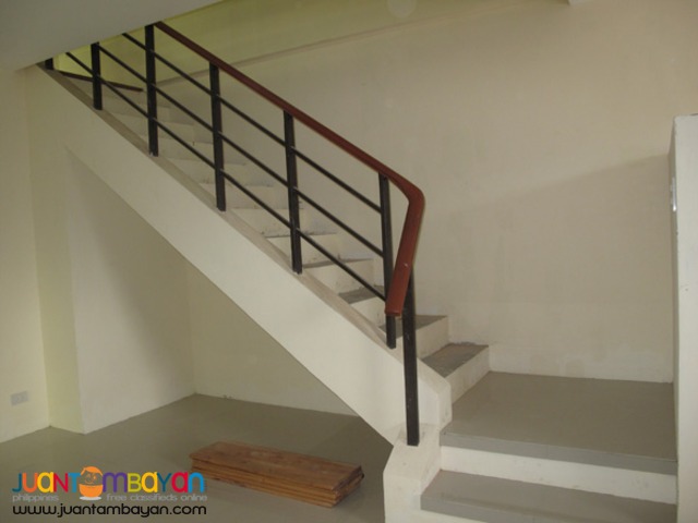 PH523 Classy Townhouse in West Fairview Quezon City at 6.4M