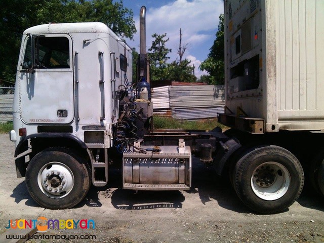 Freightliner Flatnose American Made Truck