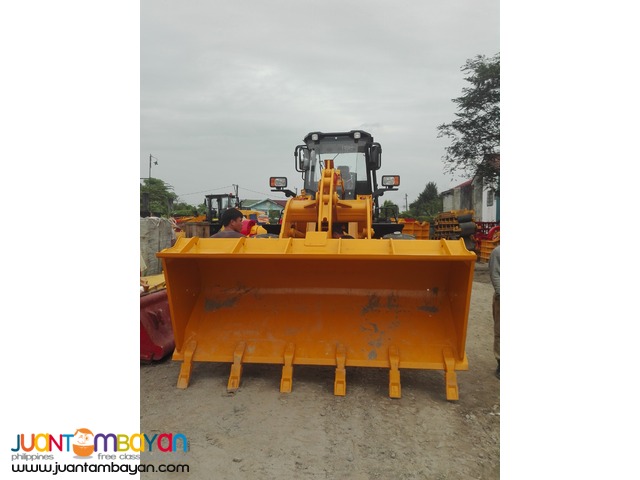 PAYLOADER CDM843N WHEEL LOADER 2.3 CUBIC