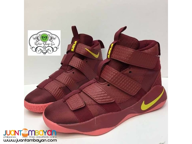 lebron rubber shoes