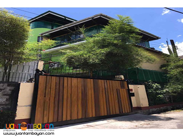 PH796 Townhouse in Tandang Sora for Sale at 50M