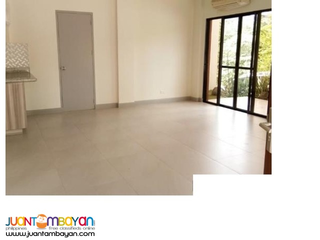 3Bedroom House for Sale in Banawa near Rustans