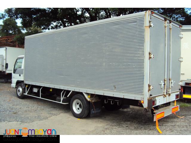 Closed Van Elf Aluminum Isuzu