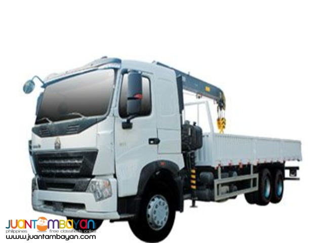 howo A7 boom truck 6.3tons