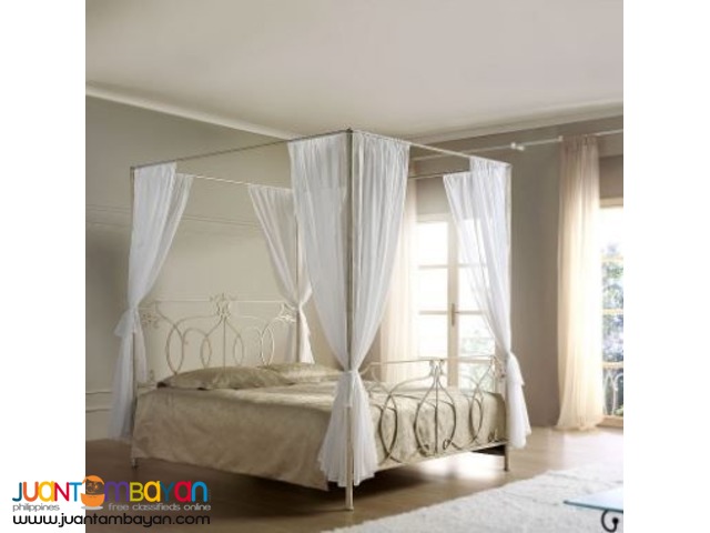 Wrought Iron Canopy Bedframe