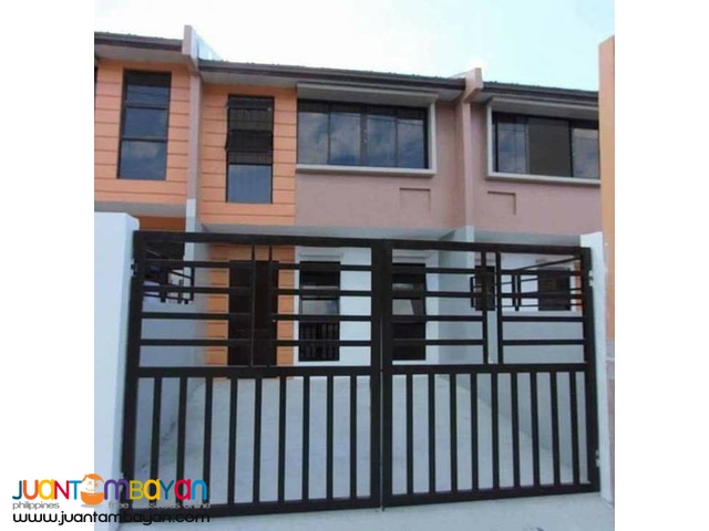 Deca Clark Town House  ₱ 2,330,000 Angeles City, Pampanga