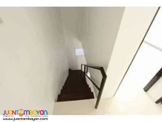 Deca Clark Town House  ₱ 2,330,000 Angeles City, Pampanga