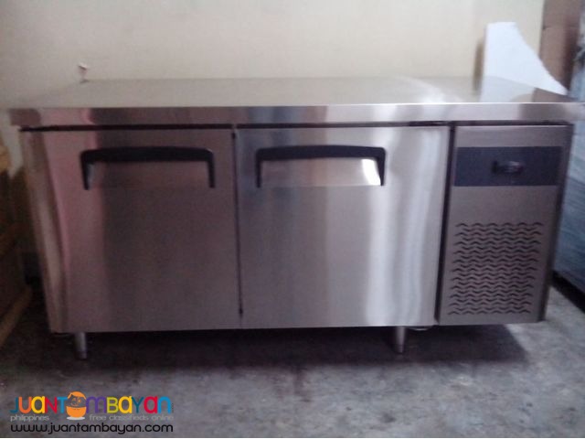 1.2m Under counter Cabinet Freezer