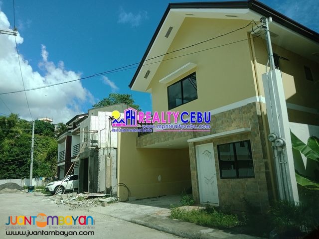 4 BR RFO HOUSE AT TUSCANIA RESIDENCES GUADALUPE, CEBU CITY