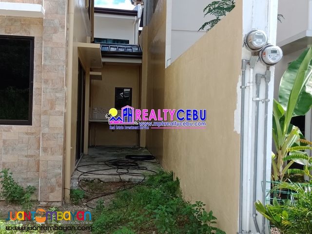 4 BR RFO HOUSE AT TUSCANIA RESIDENCES GUADALUPE, CEBU CITY