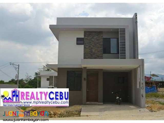 98m² 4BR 3T&B House At Villa Sebastiana Mandaue Cebu