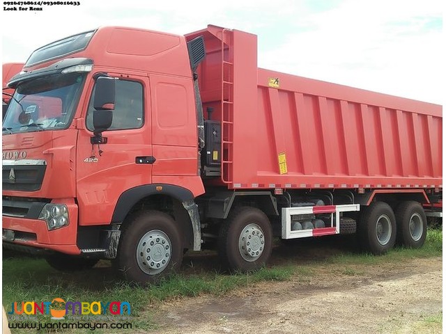 12 Wheeler Dump Truck