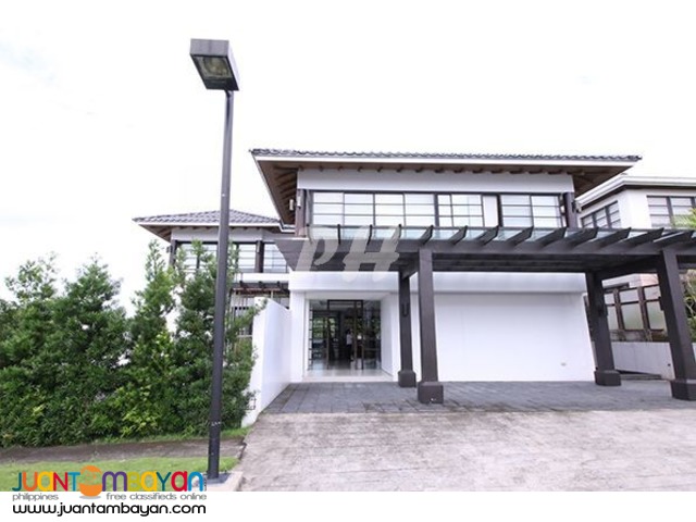 Luxury House and Lot in Sta. Rosa Laguna at 50.2M PH794