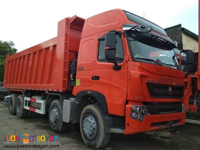 SINOTRUK HOWO A7 DUMP TRUCK