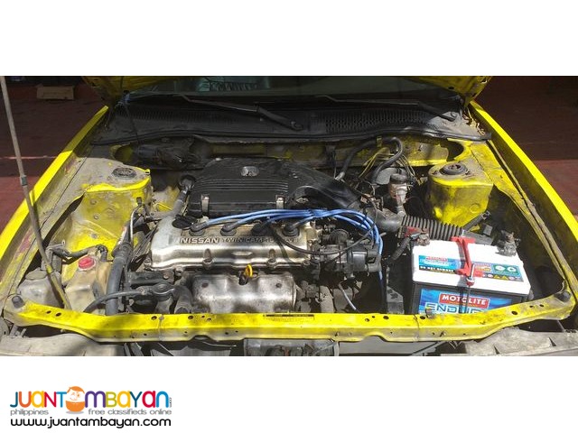 1995 Nissan Sentra Yellow M/T Gas 140,000 Mileage