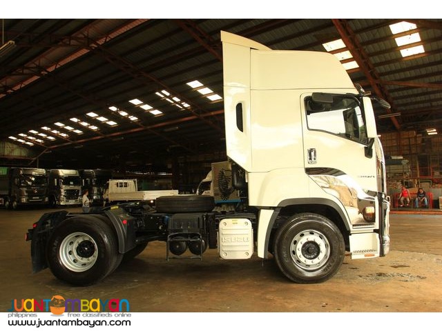 ISUZU GIGA EXR Tractor Head 4x2 6 wheeler Prime Mover Truck