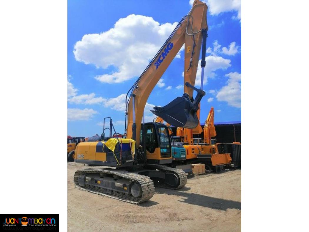 XCMG XE215C HYDRAULIC EXCAVATOR