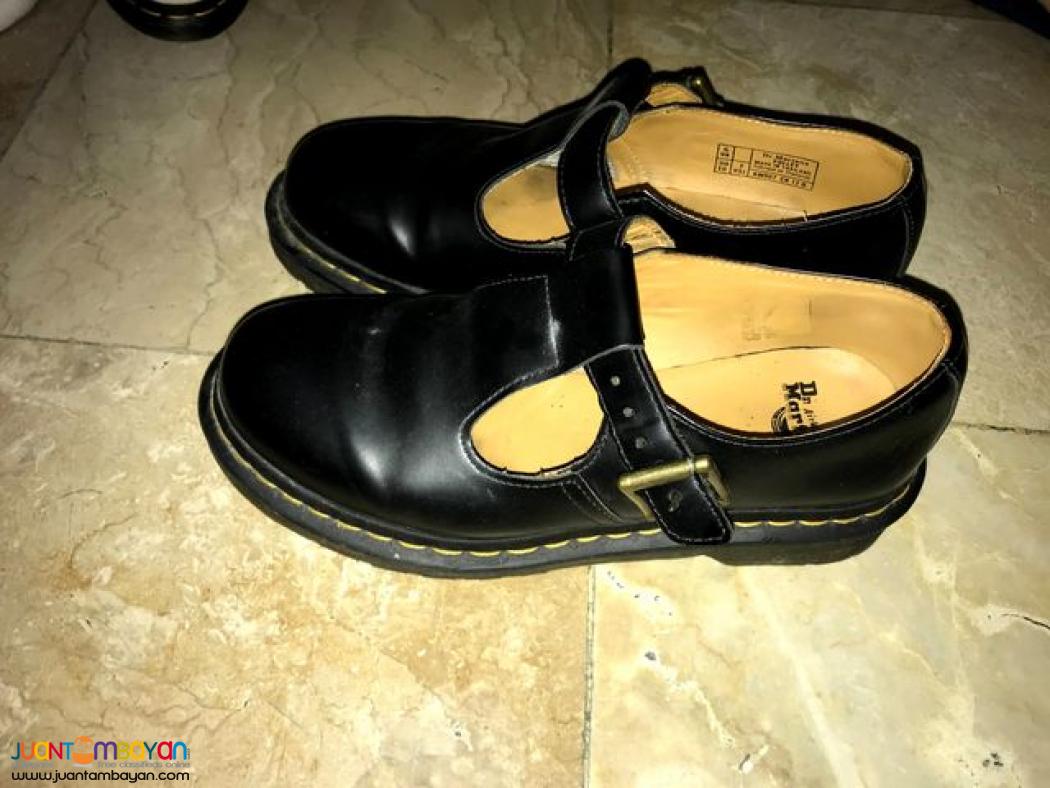 Authentic Dr. Martens Airwair Black