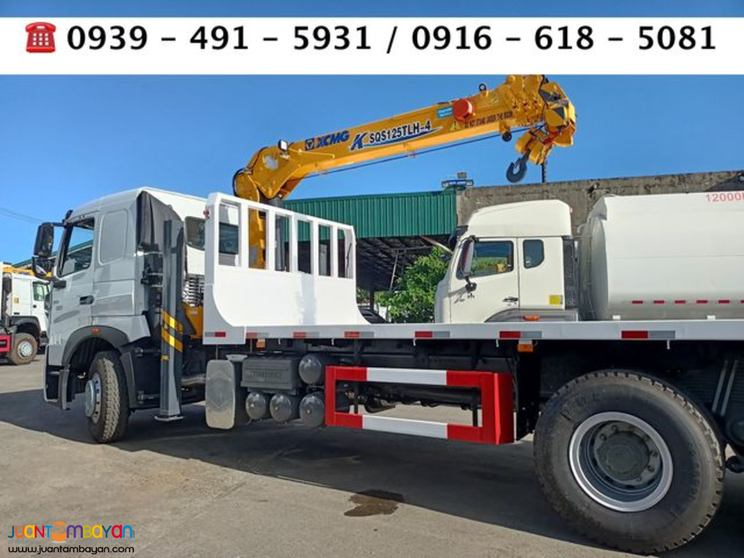 10-WHEELER HOWO A7 SELF-LOADING WITH 5TONS BOOM