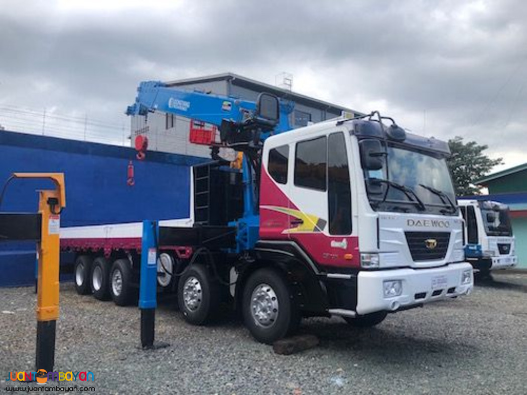 25 tons boom truck with 15 tons crane