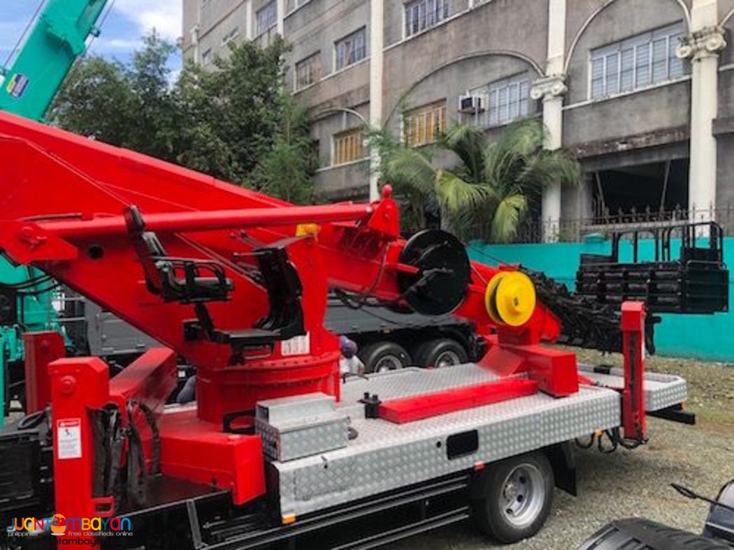 45 METERS MANLIFT TRUCK