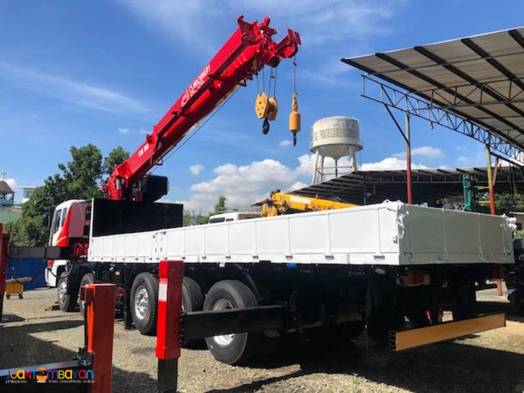 19 tons crane boom truck