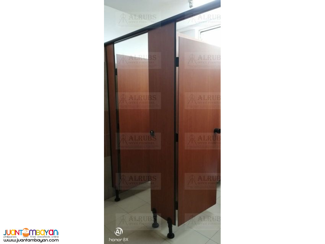 PHENOLIC TOILET PARTITION