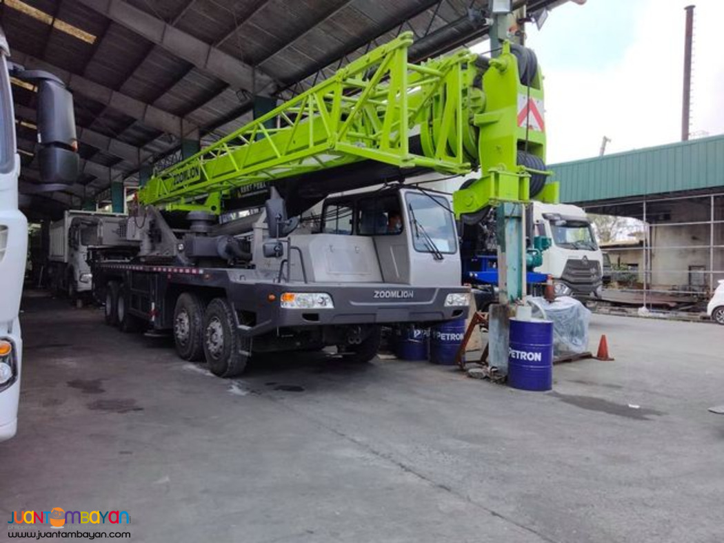 ZOOMLION QY55 MOBILE TRUCK CRANE 55 TONS, 5 SECTIONS