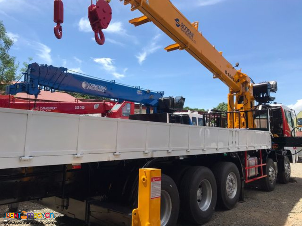 FOR SALE: New Arrival - Daewoo 20 tons Boom Truck Soosan