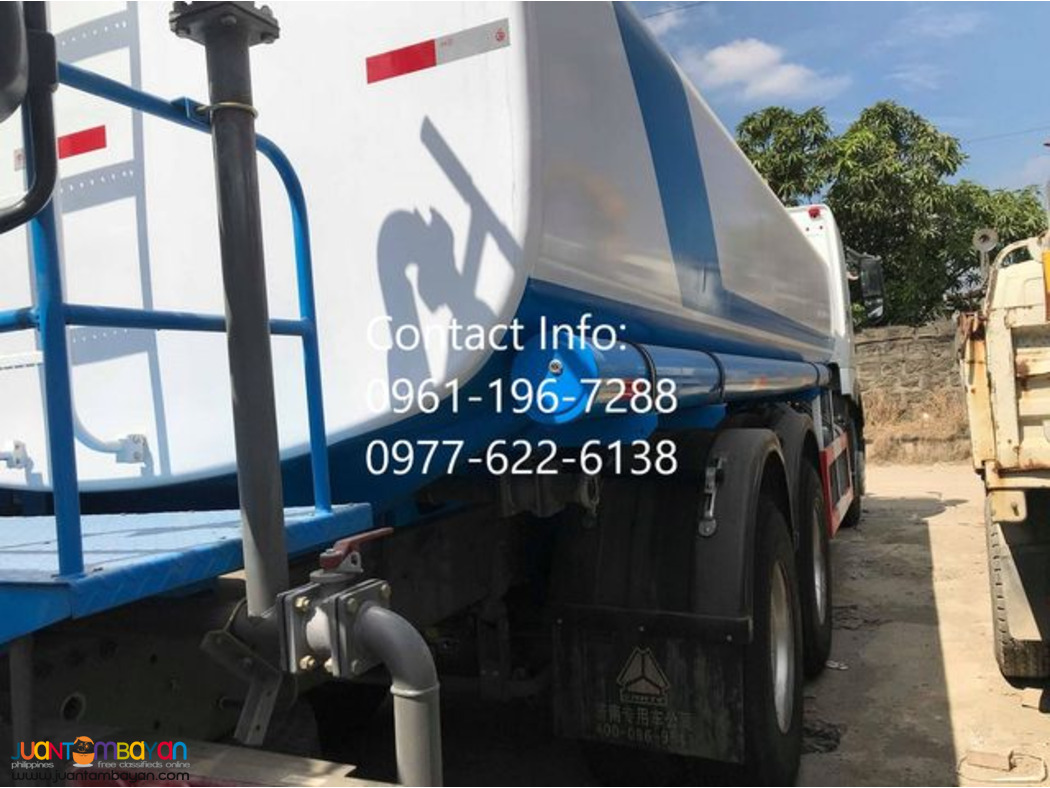 Howo A7 10Wheeler Water Truck 20KL Euro2