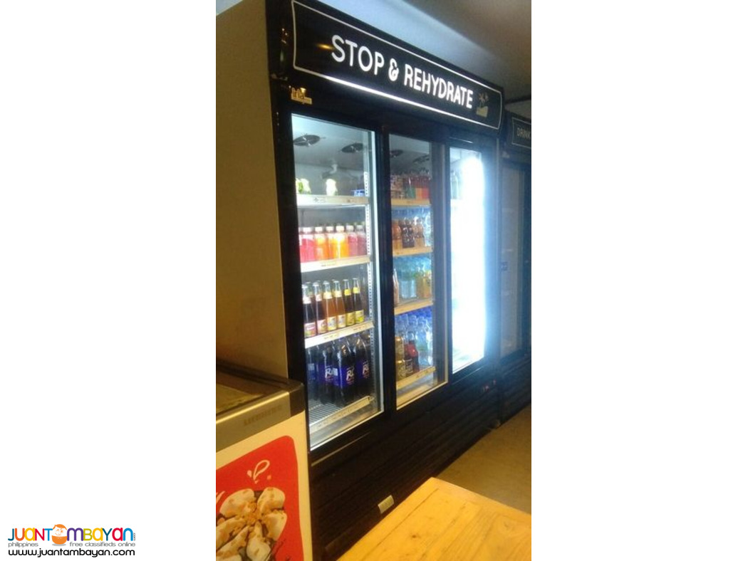 HIGH QUALITY - 3 DOOR UPRIGHT DISPLAY FREEZER