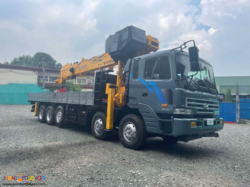 2020 Hyundai 17 tons Boom Truck with Soosan SCS1716 Crane For Sale!!