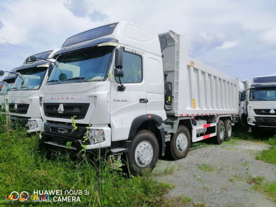 SITRAK 8x4 DOUBLE I BEAM 30M³ DUMP TRUCK MAN ENGINE