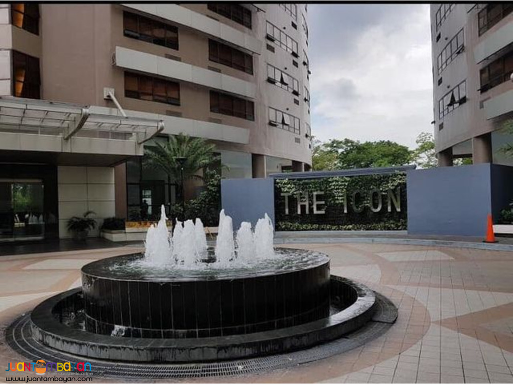 Taguig BGC Studio unit w/ 1 parking for sale at Icon Tower