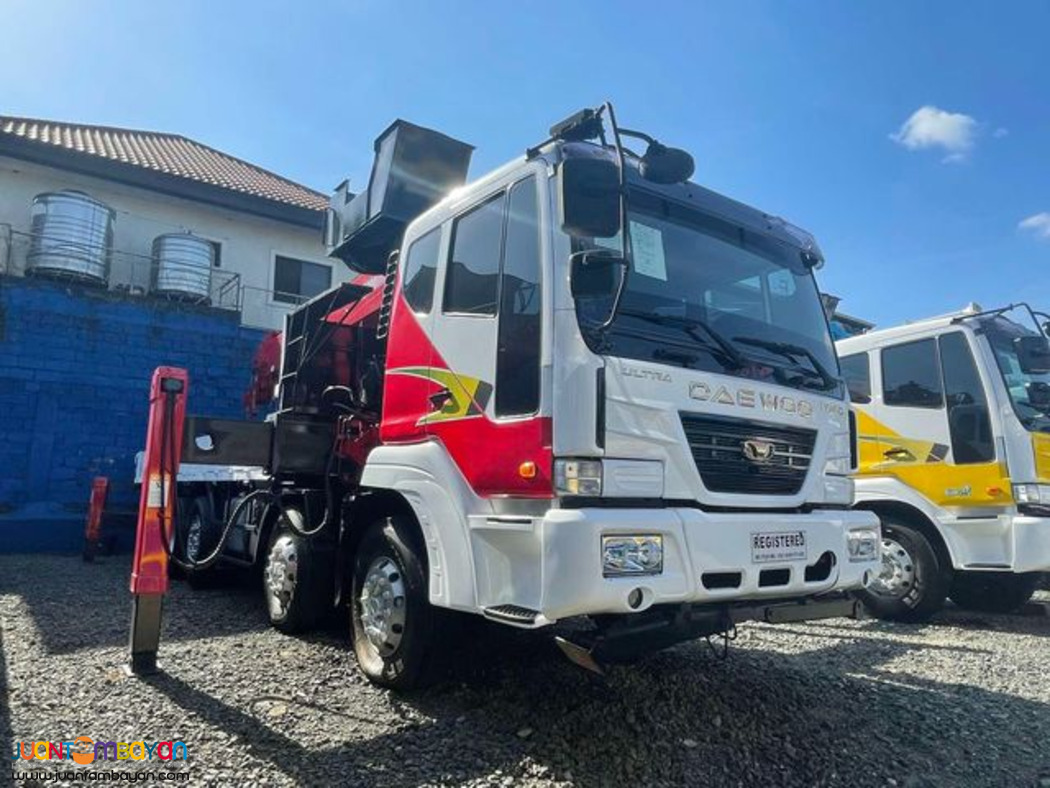 2019 Daewoo 19 tons boom truck/ cargo crane truck ~ css700 crane model