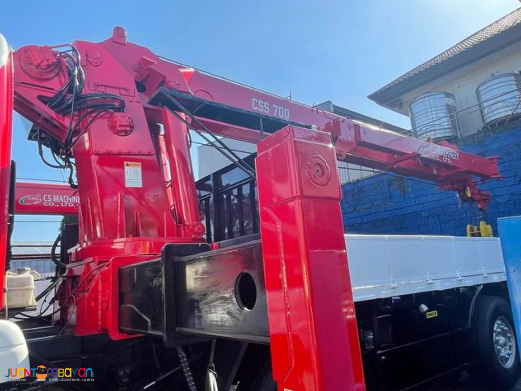 2019 Daewoo 19 tons boom truck/ cargo crane truck ~ css700 crane model