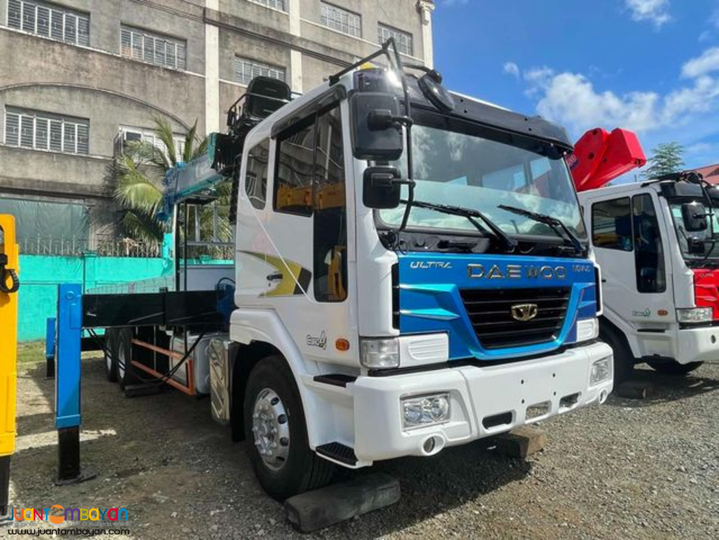 10 Wheeler Daewoo 10 Tons Boom Truck For Sale!