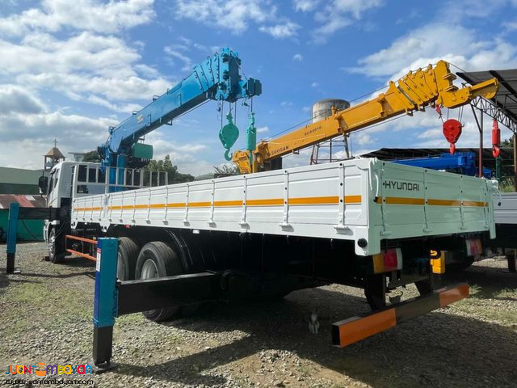 10 Wheeler Daewoo 10 Tons Boom Truck For Sale!