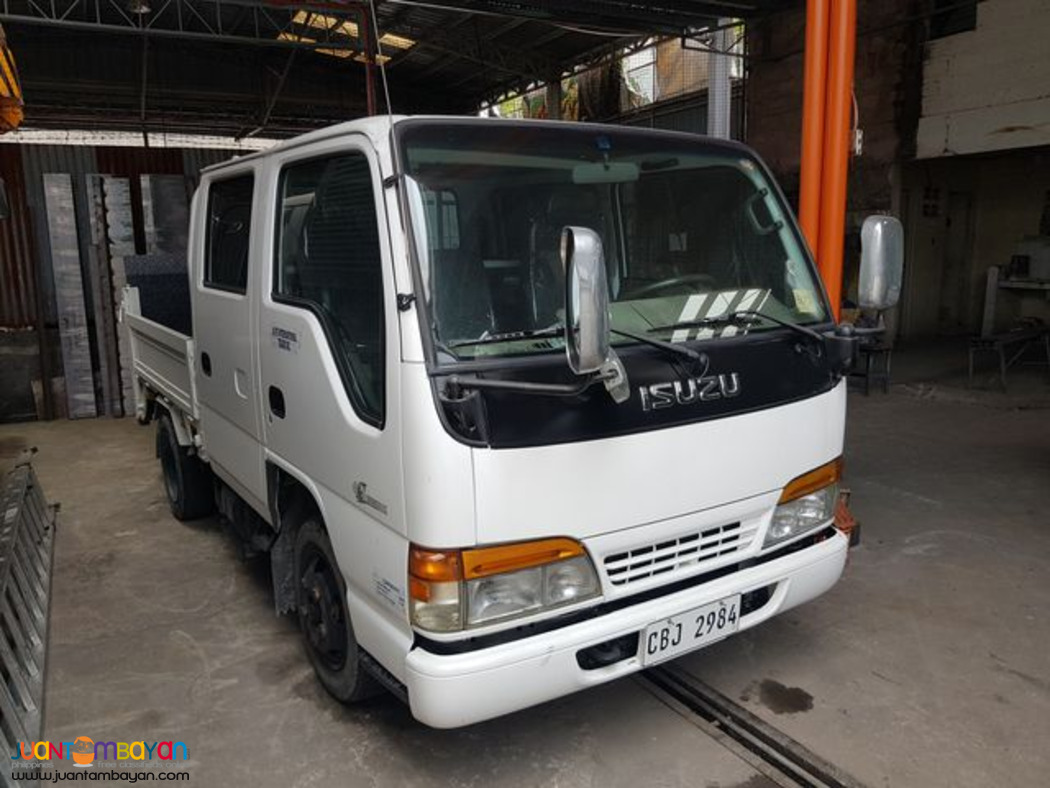 Double Cab Truck With Power Tailgate