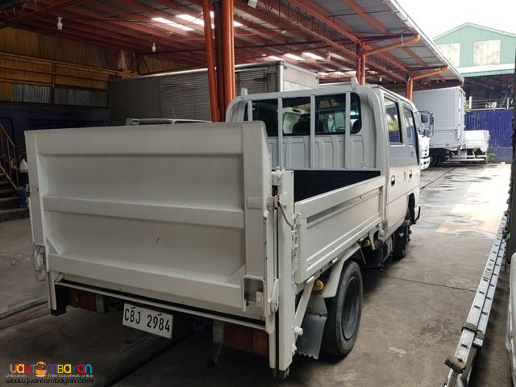 Double Cab Truck With Power Tailgate