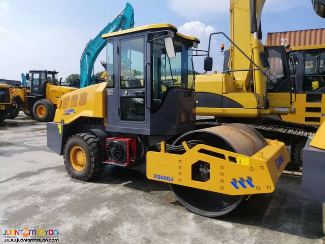 XCMG XS600J VIBRATORY ROLLER 6T0NS,CHANGCHAI ENGINE