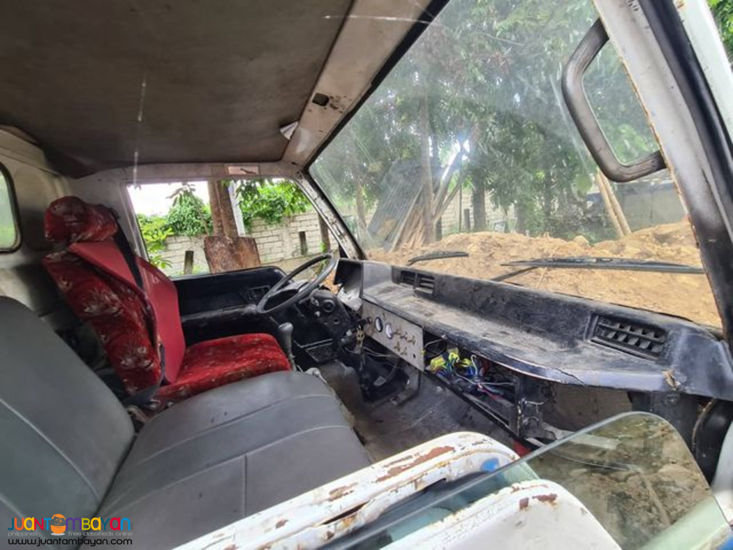 MITSUBISHI CANTER SELF LOADING WITH BOOM 2.5 TONNER