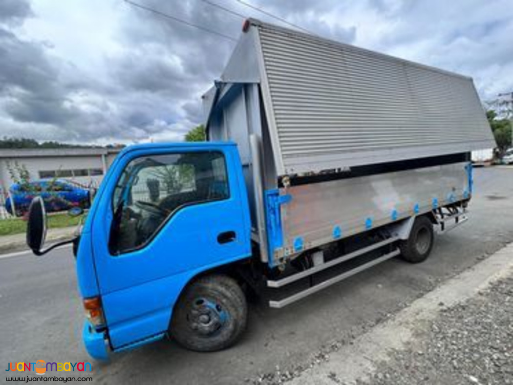 ISUZU ELF WING VAN