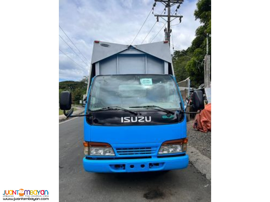 ISUZU ELF WING VAN