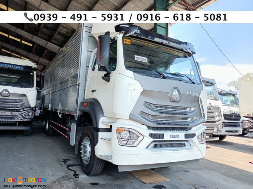 10-Wheeler 32ft Wing Van Sinotruk HOWO N7 Euro 2