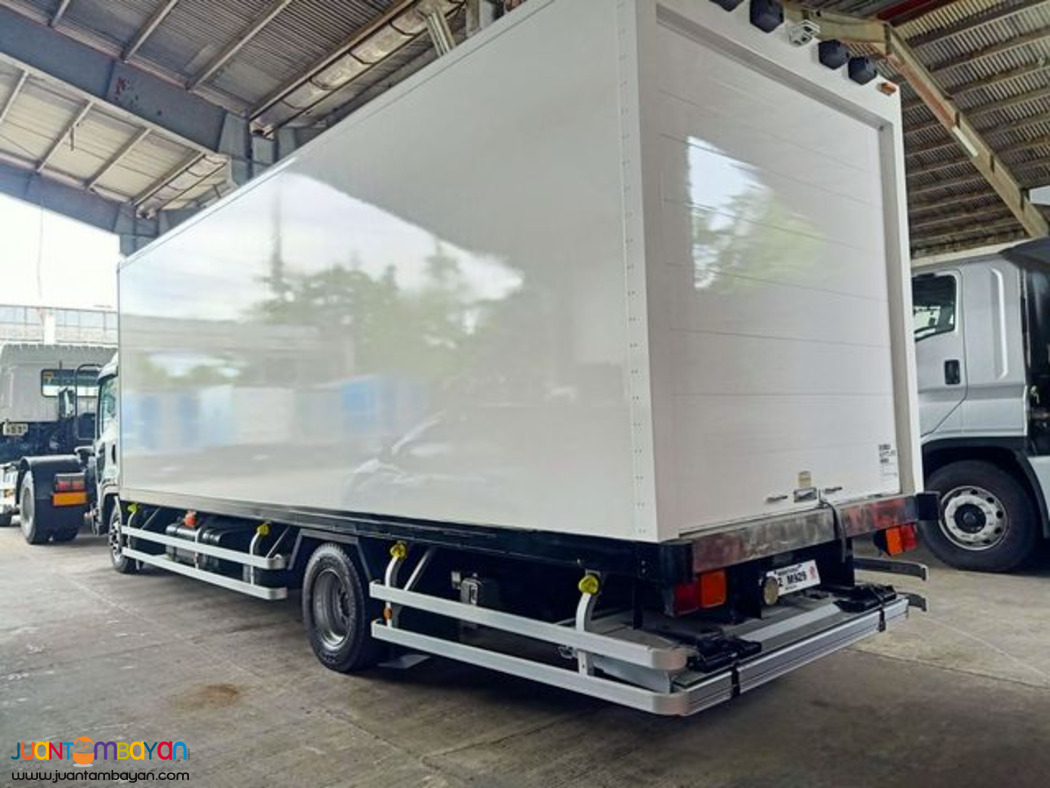 Sobida Isuzu Forward FRR90 Refrigerated Van Truck for Sale